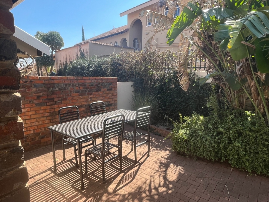 2 Bedroom Property for Sale in Heuwelsig Free State